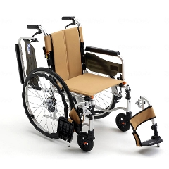 抗菌シート自走用車椅子 STR-3 ウイング・スイングアウト仕様