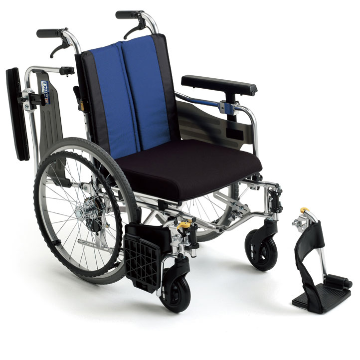 低座面自走用車椅子 BAL-9 施設向けノーパンクタイヤ｜アルミ製車椅子 