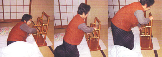 立ち上がり補助手すり 床立ち上がりスタンバー