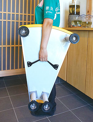 持ち運び簡単