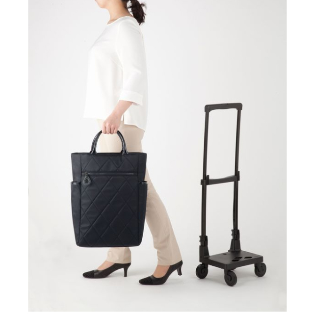 D-686 シテーロ スワニー ショッピングカート 4輪ストッパー付の説明