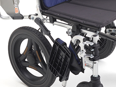 【非課税】介助式車椅子 カルッタ CRT-SG-10 座面高モジュール ウイング･スイングアウト 軽量車いす MIKIの説明