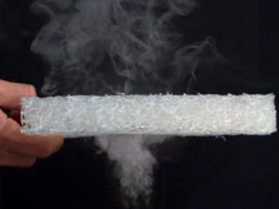 車いすクッション NR角座カルファクッション薄型穴無(NR-44) ウェルファン ナーシングラッグ 座位 体圧分散 床ずれ防止医療用羊毛の説明