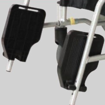 【非課税】アルミ製 自走式車イス WE-K1 ノーパンクタイヤ スタンダードモデル 施設向きの説明