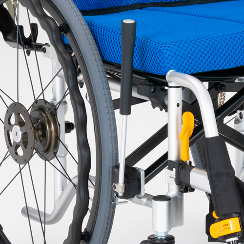 【非課税】ネクストコアⅡ アジャスト NEXT2-51BE 自走用車椅子 介助兼用 モジュールタイプ 伸縮式ブレーキ仕様の説明