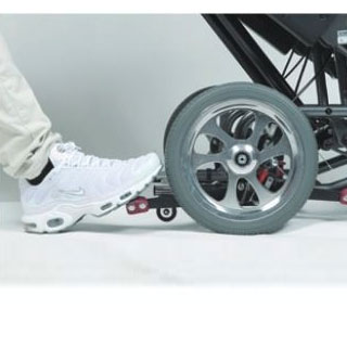 【非課税】Modern C-style 自走介助兼用車椅子 《低床》KMD-C20-40(38･42)-LO(SL/SSL) スイングイン･アウト式 モダンシリーズC(多機能+) カワムラサイクルの説明