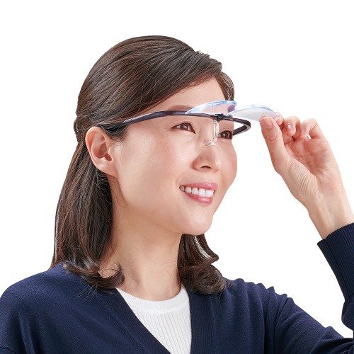 老眼鏡 クラフトルーペ1.6倍&2.0倍 クロバーの説明