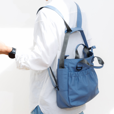 リュックライク コアルーバッグ 5WAY 大容量 撥水 A4収納可の説明