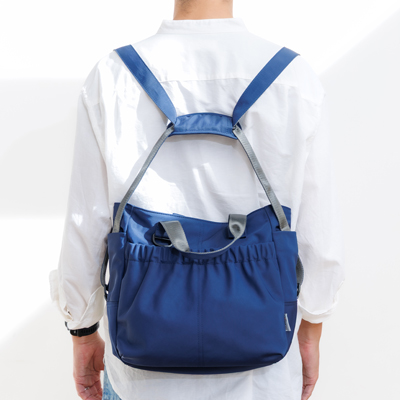 リュックライク コアルーバッグ 5WAY 大容量 撥水 A4収納可の説明