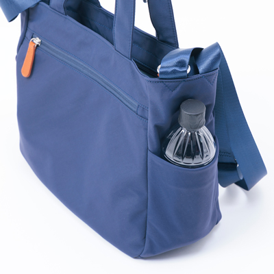 コアルー エバー M 5way 軽量 撥水 A4・PC収納可 荷物の多い方におすすめの説明