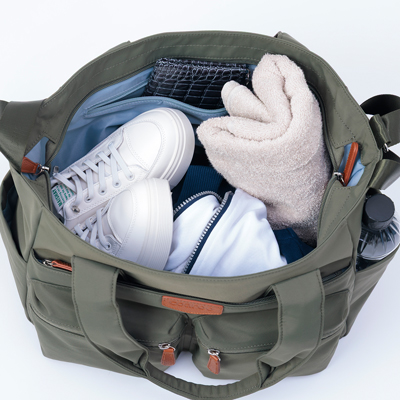 コアルー エバー L 5way 大容量 撥水 A4・PC収納可 訪問看護 ケアマネ 旅行バッグにもおすすめの説明