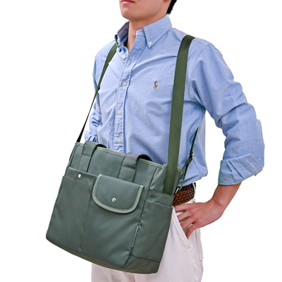 コアルー ウィンク 5way 大容量 撥水 A4・PC収納可 訪問看護 ケアマネ スタッフ向けリュックの説明