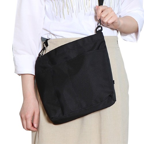 訪問バッグ 3WAYバッグインバッグ(404204) フットマーク ケアマネ･看護師･訪問介護看護スタッフ向けミニトート･ショルダーバッグの説明